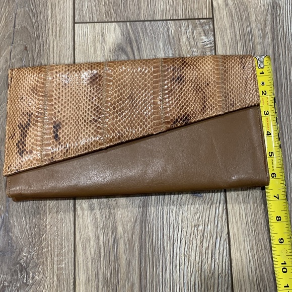 JASMIN VTG Snakeskin Brown Leather Snap Clutch - Picture 11 of 11